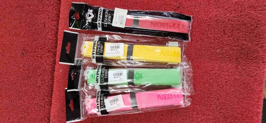 gryphon-cushion-grip-yellow