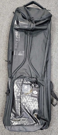 gryphon-dannie-bag-black